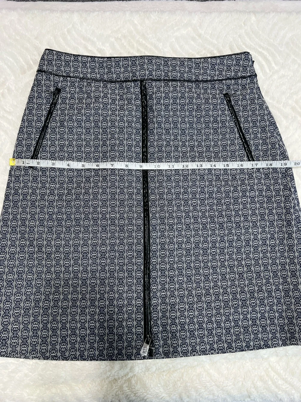Tory Burch Chaumont Skirt Size 6 NWT Navy Ivory Gemini Print A-Line Zip Front